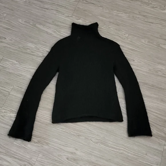 DKNY Black Wool Sweater - Picture 2 of 2